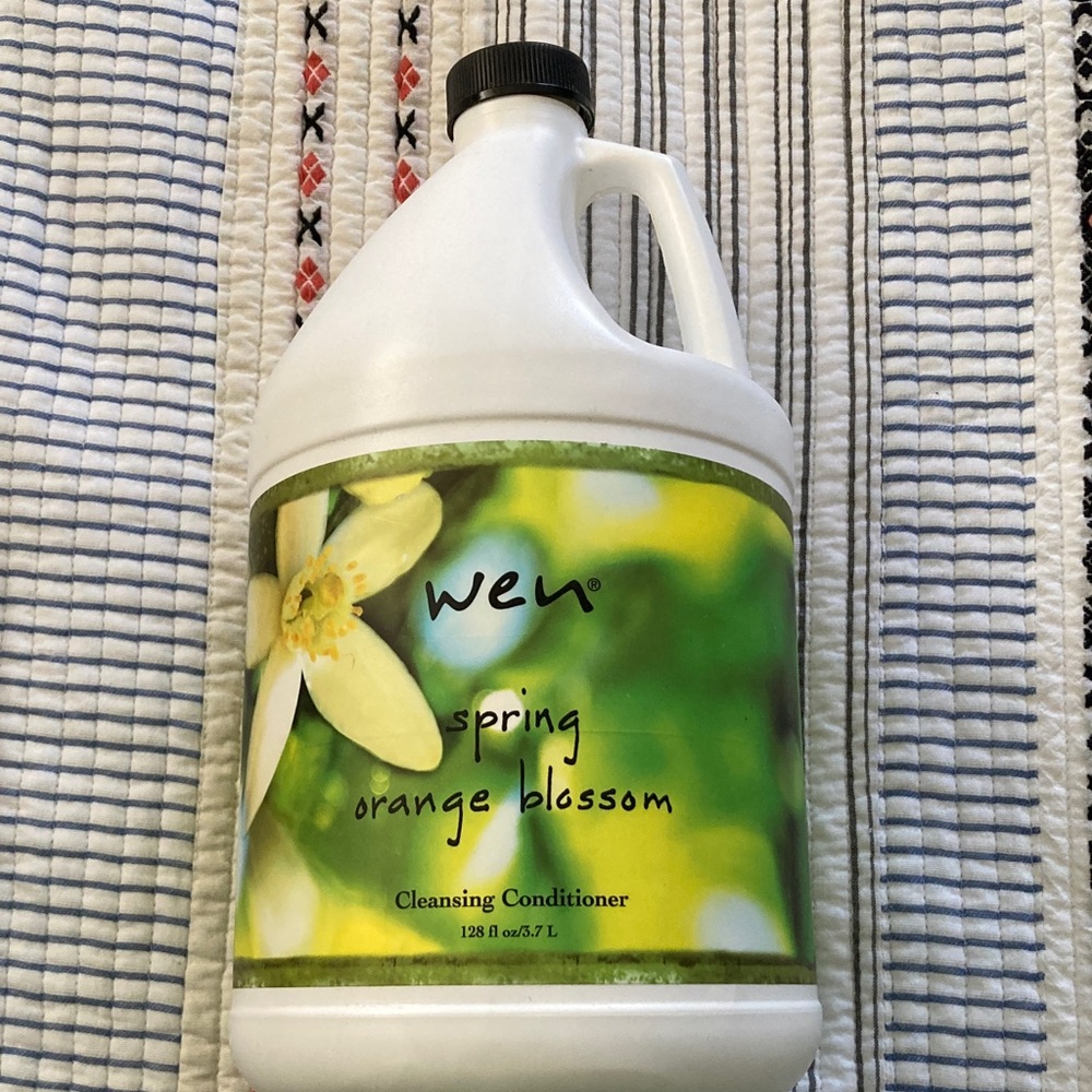 Wen spring orange blossom conditioning cleanser